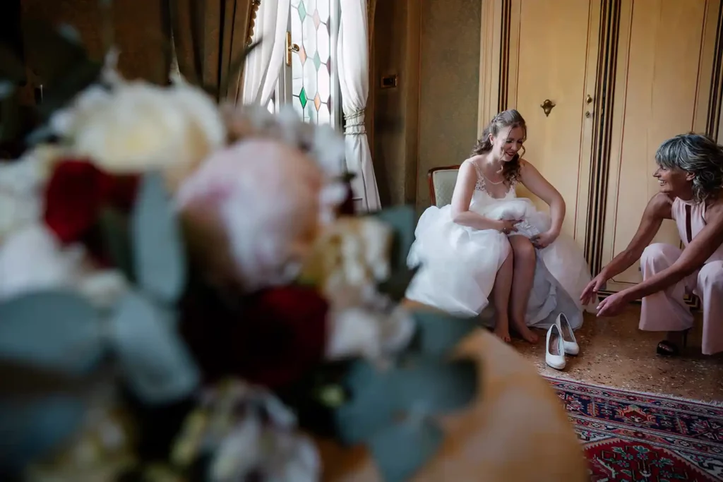 vestizione sposa in villa